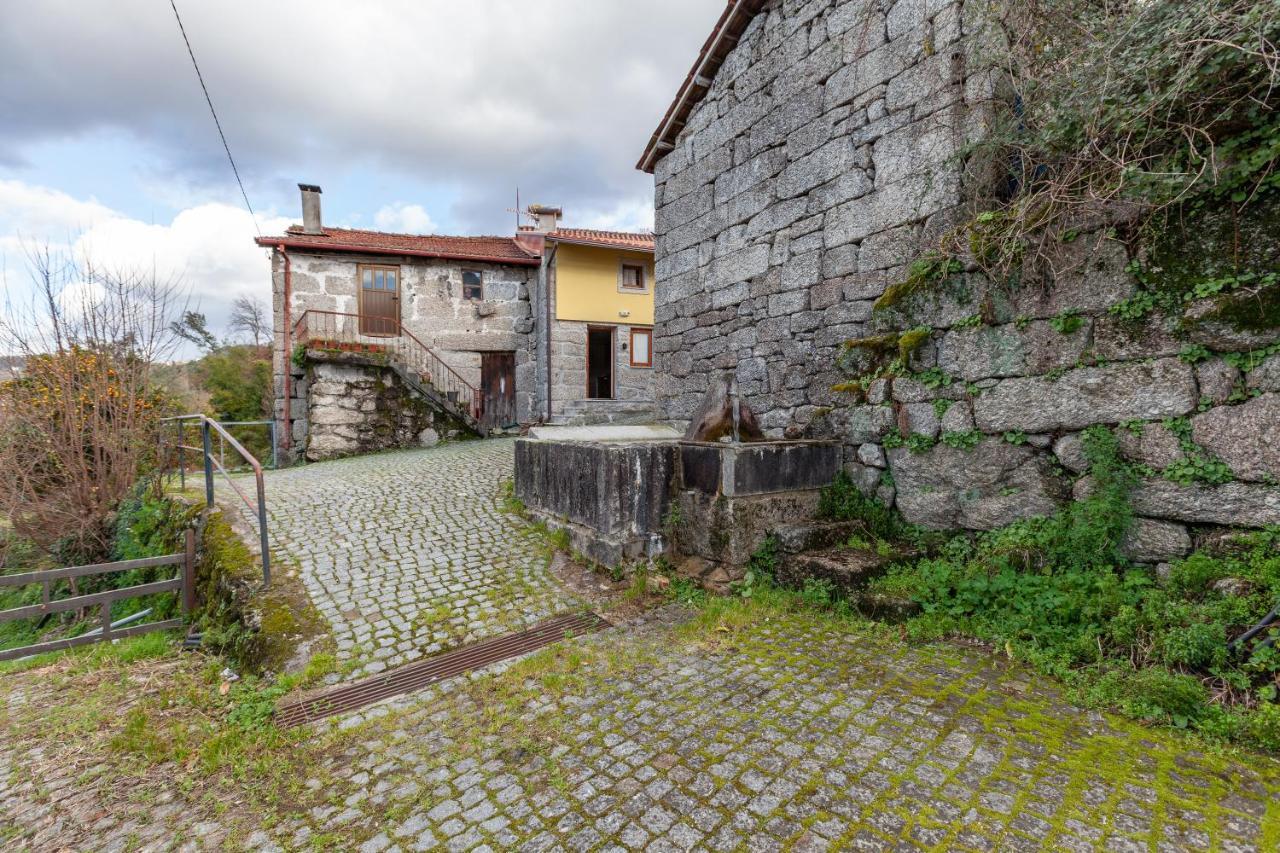 Casa Das Bonecas Vieira do Minho Buitenkant foto